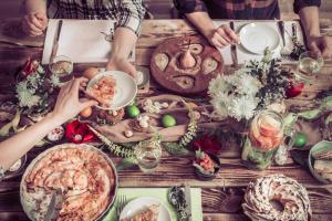 Thanksgiving dinner table at a healthy holiday party